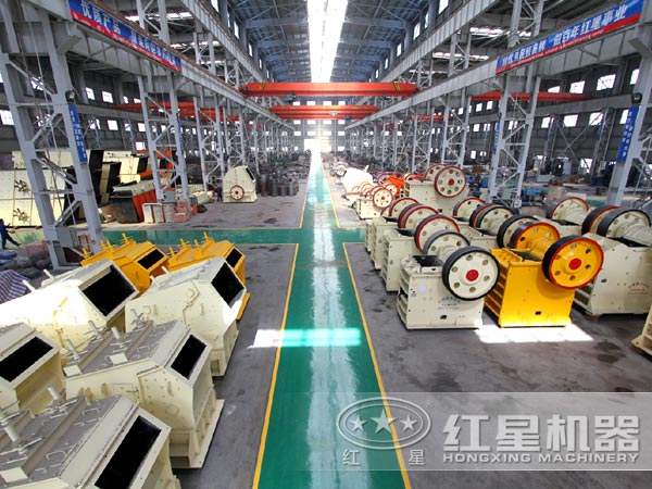 哪款破碎機更適合石料破碎生產線的細碎加工？